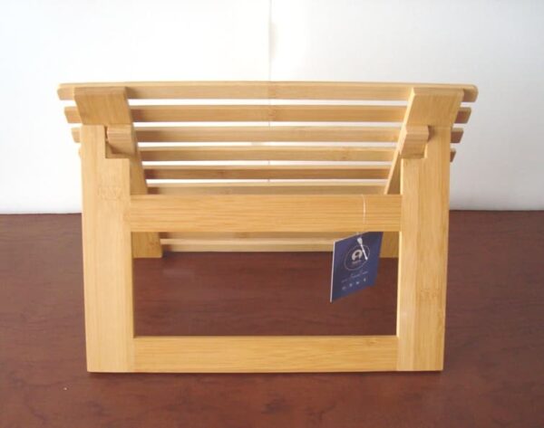 Natural bamboo lectern for tablets or fine books - Image 3