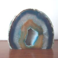 Agate, quartz and inlaid geode