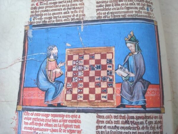 Sheet in natural parchment of 2 pages of the Chess Games of Alfonso X el Sabio - Image 5