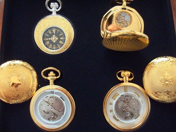 Colección Rarezas de Época: 4 relojes de bolsillo bañados en oro