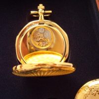 Colección Rarezas de Época: 4 relojes de bolsillo bañados en oro