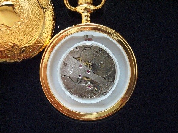 Colección Rarezas de Época: 4 relojes de bolsillo bañados en oro