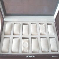 Display case organizer box for 12 wristwatches - Image 3