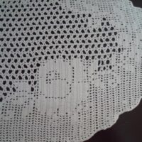 Handmade crochet white oval cloth - Image 4