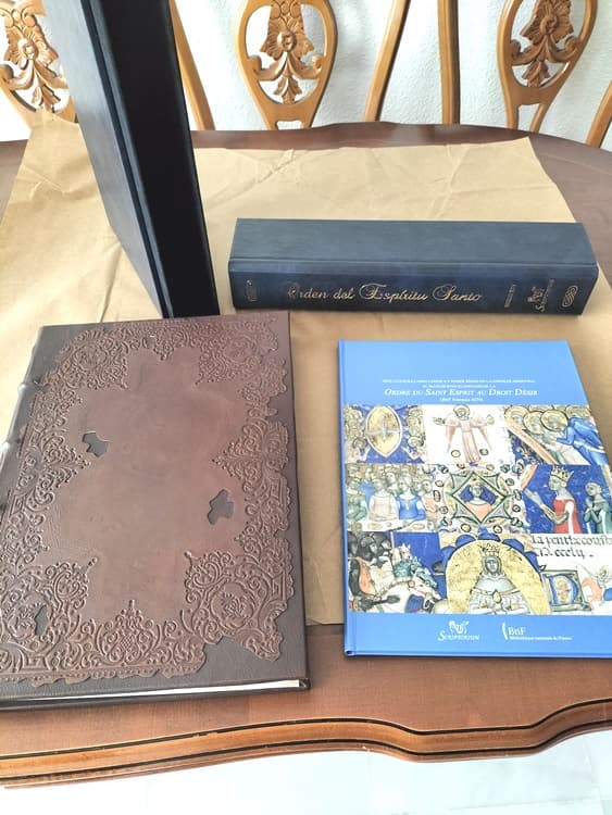 Estatutos de la Orden del Espíritu Santo, siglo XIV (en pergamino natural) (5*+) - Imagen 16