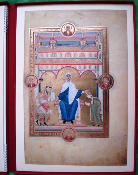 Hojas del Codex Aureus Escurialensis, s. XI
