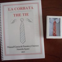 La corbata - The tie (Miniature Book luxury)