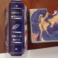 Cuentos y adivinanzas - Stories and riddles (luxury miniature book) - Image 7