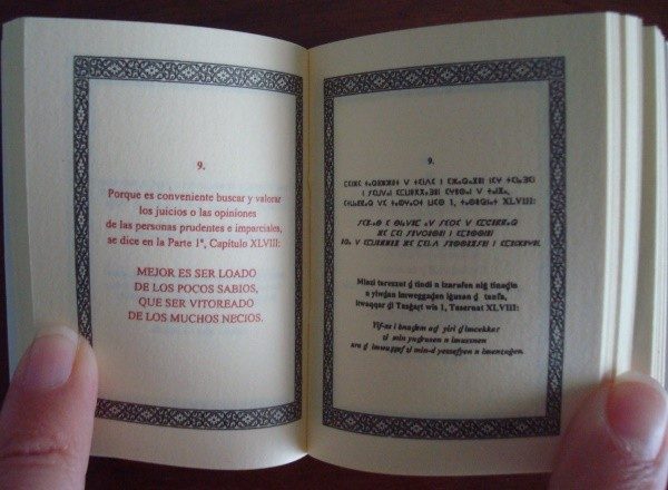 Ciento un refranes del Quijote en Tamazight (libro miniatura), 2005