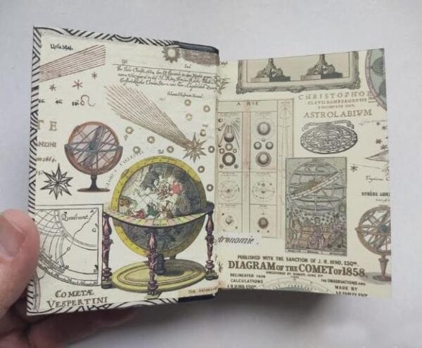 From the Earth to the moon. Travel around the Moon. Julio Verne. Exclusive handmade presentation - Image 6