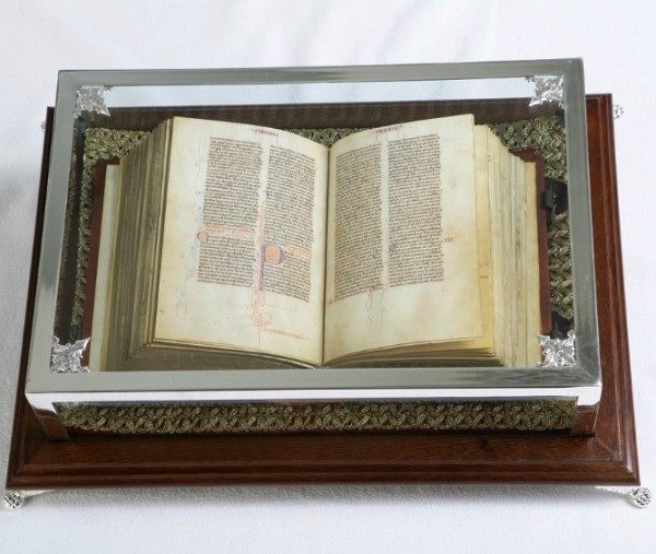 Biblia de San Vicente Ferrer, c. 1275 (número 1) *****