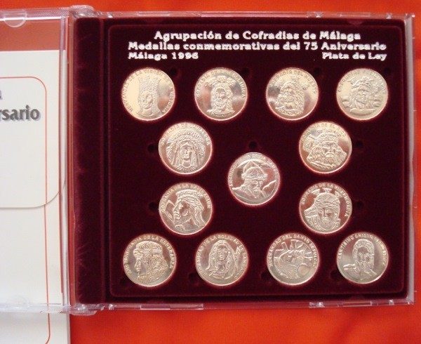 Cofradías de Málaga (I), 13 medallas plata, 1996