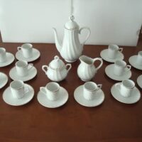 Juego de té vintage de porcelana blanca portuguesa 12 servicios