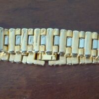 Golden jewelry bracelet with silver hooks - Image 5
