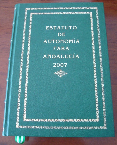 Estatuto de Autonomía para Andalucía de 2007, edición de lujo