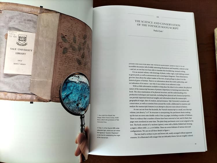 Voynich Manuscript (El Manuscrito Voynich), estudios en inglés y facsímil, edición económica - Imagen 5