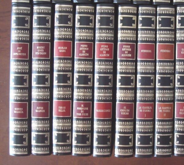 Lot 30 volumes of the Classics of the Historical Novel collection, Circle of Friends of History - Image 4