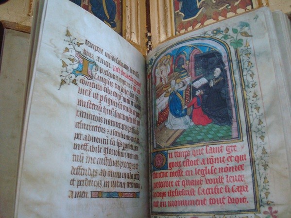 Libro Altar de Felipe III el Bueno, Duque de Borgoña, s. XV ***** (en pergamino natural)