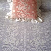 White handmade crochet bedspread for bed 135 - Image 4