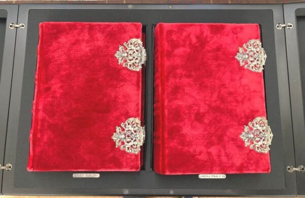 Visconti Book of Hours, 2 codices, 15th century (5*)