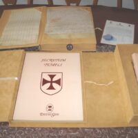 Orden de los Templarios. Secretum Templi, siglos XII-XIV. Grial, 2005 (en PE) (+R) - Imagen 3